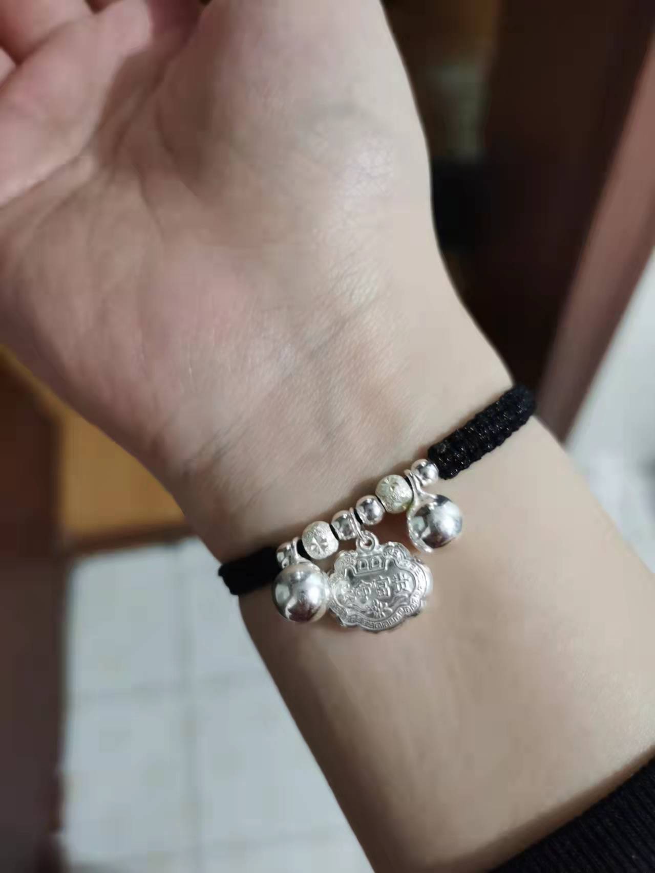 <b>给宝宝的小礼物长命富贵锁</b>